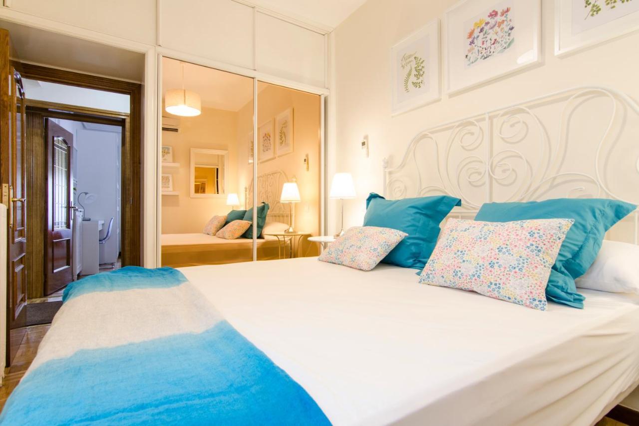 Huertas, 58 Apartment Madrid Bagian luar foto