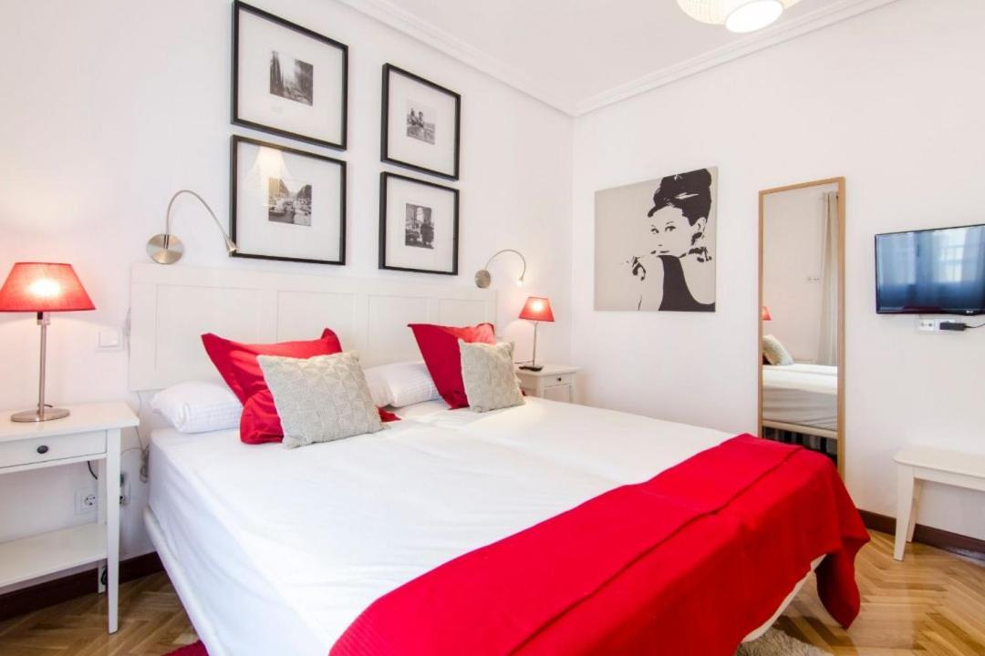 Huertas, 58 Apartment Madrid Bagian luar foto