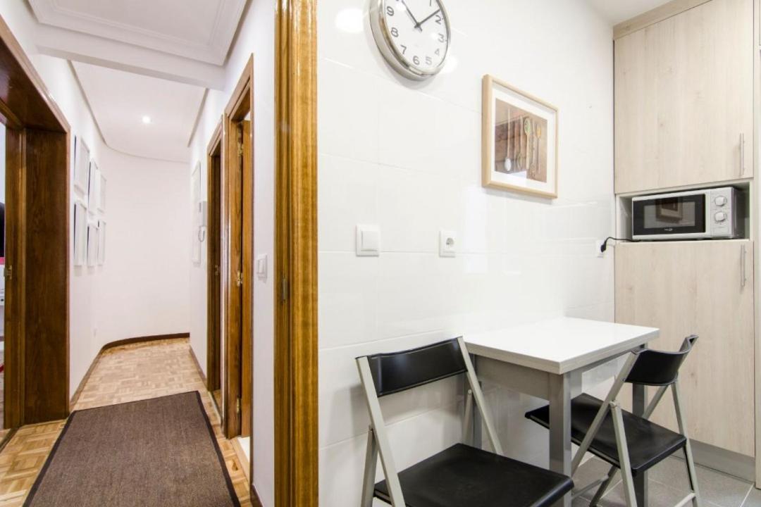 Huertas, 58 Apartment Madrid Bagian luar foto